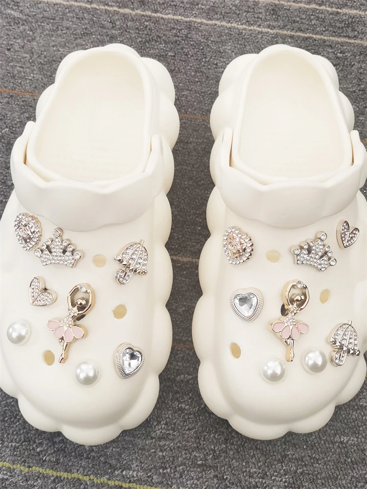 16PCS Ballett Mädchen Schuh Charms ABS Strass Schnalle Dekorationen DIY Bling Schmuck Kleine Clog Zubehör Fit Frauen Halloween geschenk – Detail 6