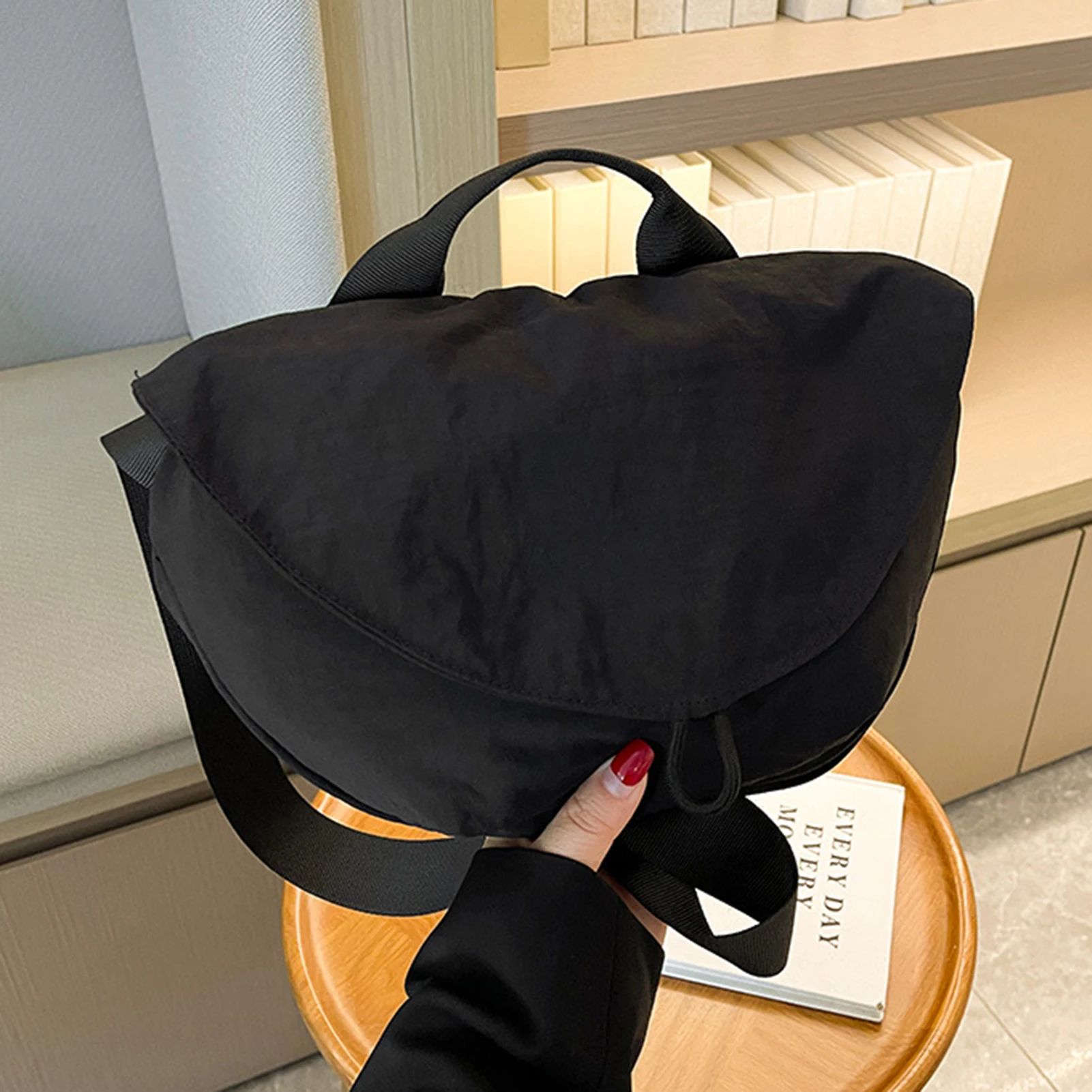 Simple Female Shoulder Bag Trendy High-End Solid Color Shoulder Bag for Working Travel Dating Wedding