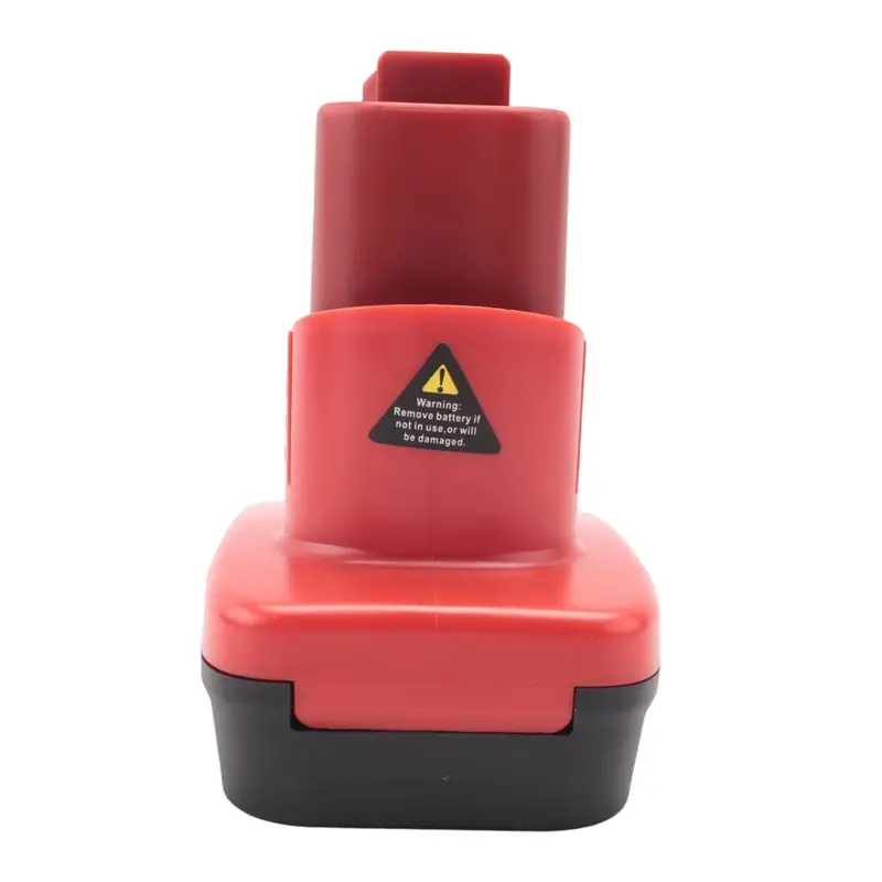 

Адаптер для аккумуляторов ABFU-DM20M12: преобразует 20В/18В M18 в 12В для беспроводных инструментов, простое подключение.