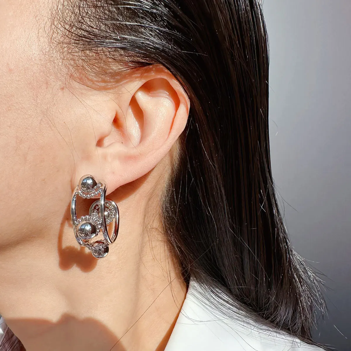 المتخصصة خمر ثلاثية الأبعاد الكرة الصغيرة الكبيرة الأقراط الفاخرة الجوف C-شكل الأطواق مبالغ فيها مزاجه عبر الحدود مجوهرات M807 #3