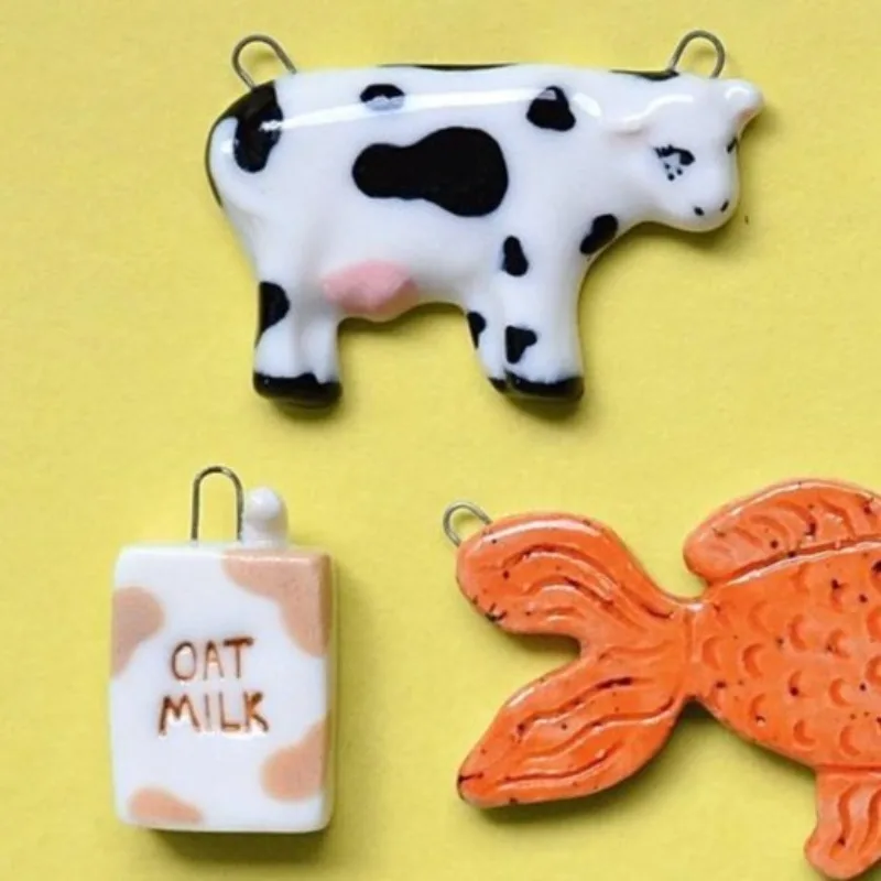 Nuevos lindos patrones de animales manchado vaca cebra tigre loro casa 18K chapado en oro acero inoxidable DIY collar de moda regalo de Navidad