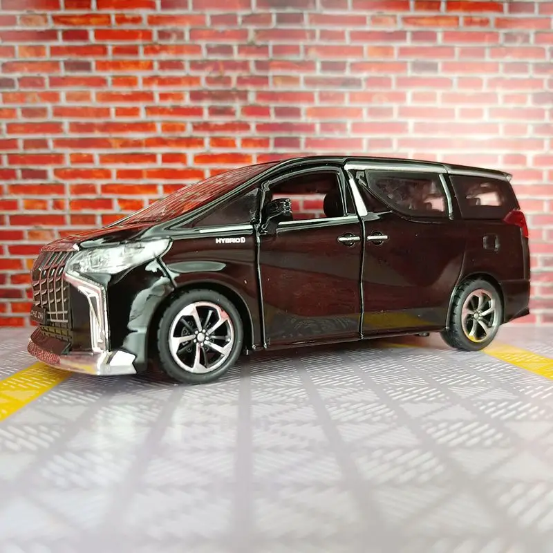 

Модель коммерческого автомобиля из сплава Toyota Alphard 1:32, двери и передние капоты и двери багажника также открываются