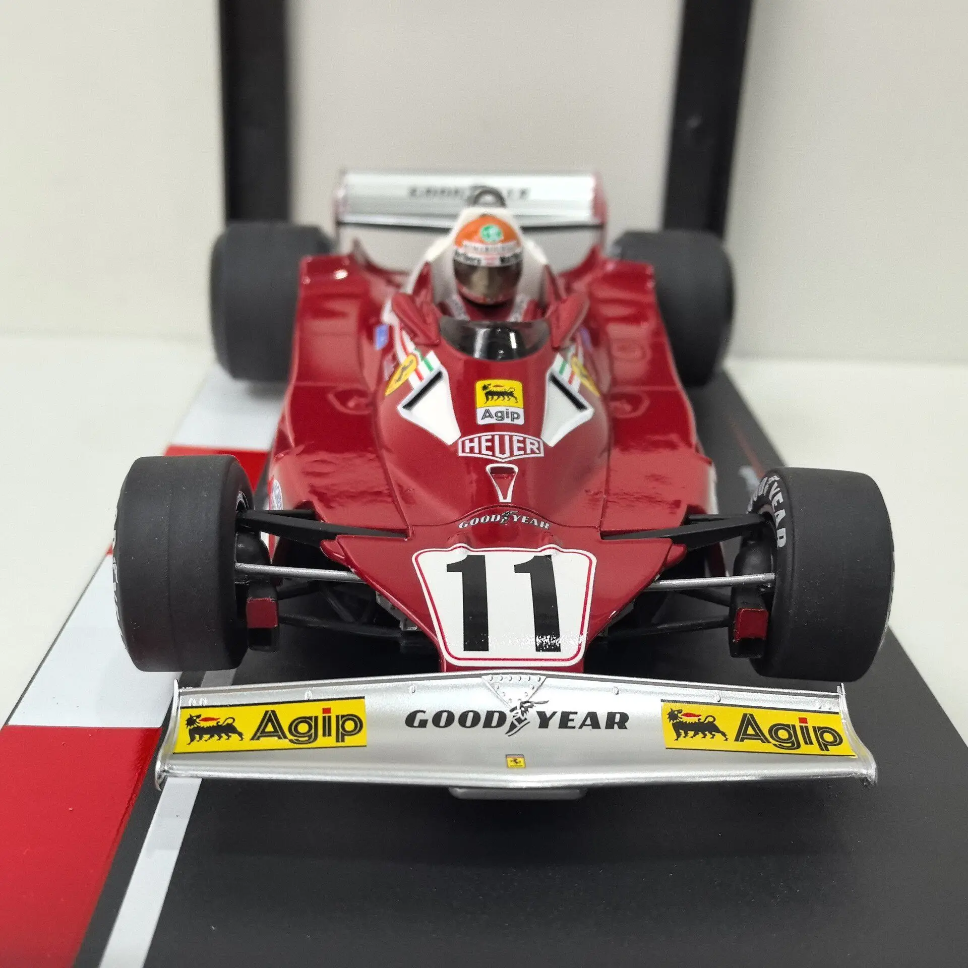 Diecast MCG 1/18 Scale 312 T2B - Model Kit Formula 1 ulasan dan harga