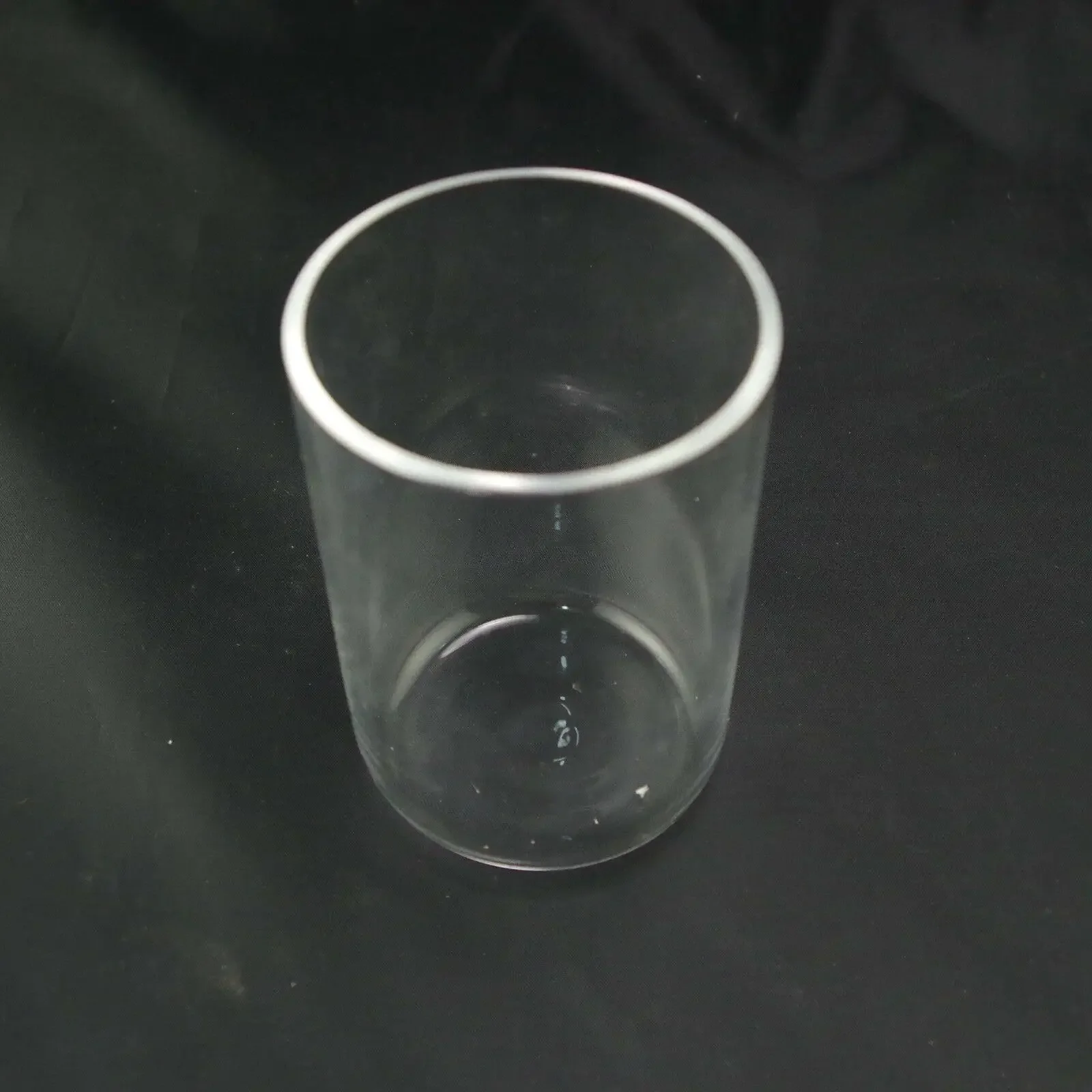 5ml/10ml/30ml/50ml/100ml Quartz Crucible SiO2 Silica Crucible Melting Point 1750 Celsius