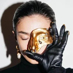 2024 New French Gold-Plated Face Brooch Vintage Fashion Suit Skirt Brooch Unisex Men's Women's Jewelry Accessories