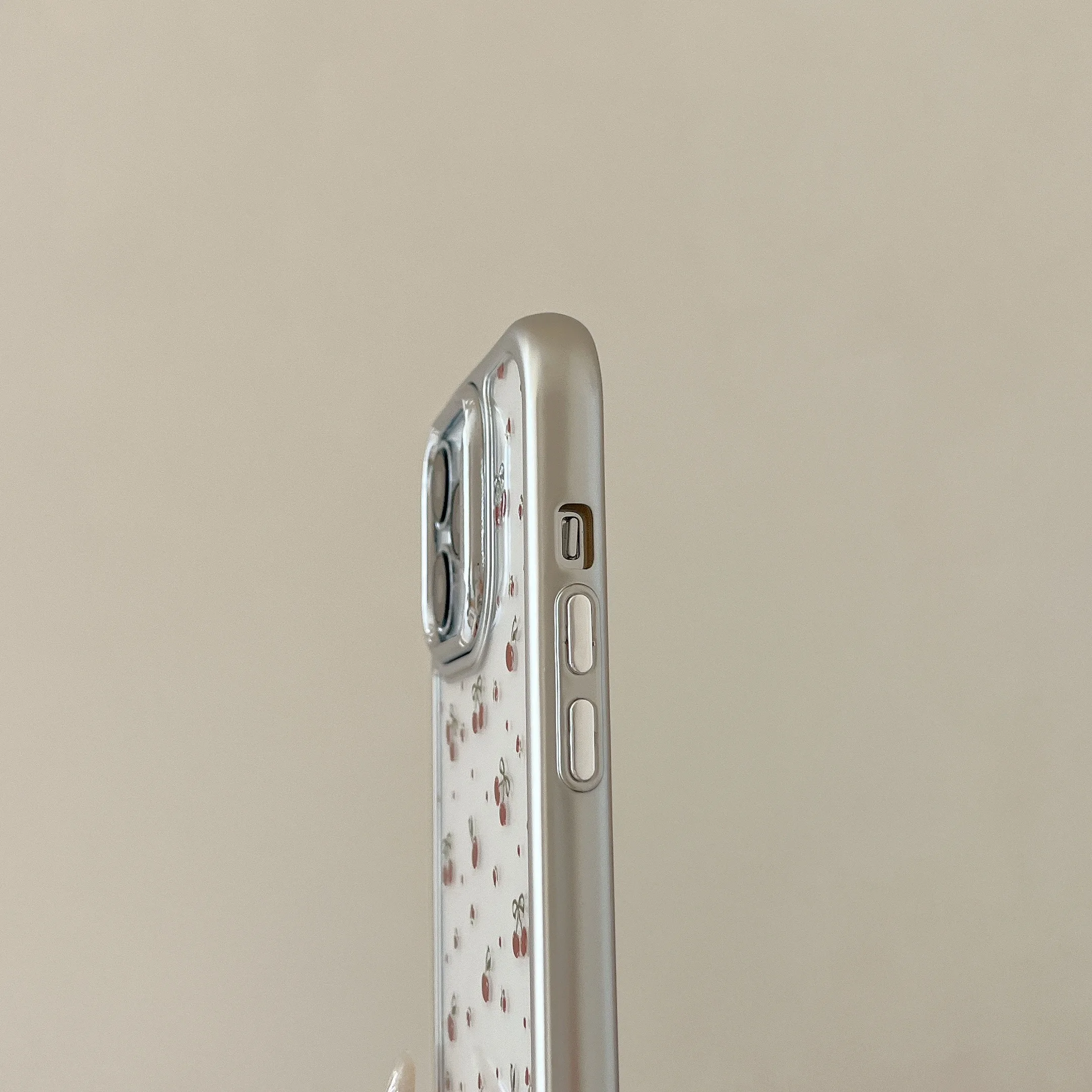 Korean Electroplated Frame Refreshing Cherry Chic Phone Case for iPhone 16 15 14 13 11 Pro Max Plus Back Cover for 12 Pro Max