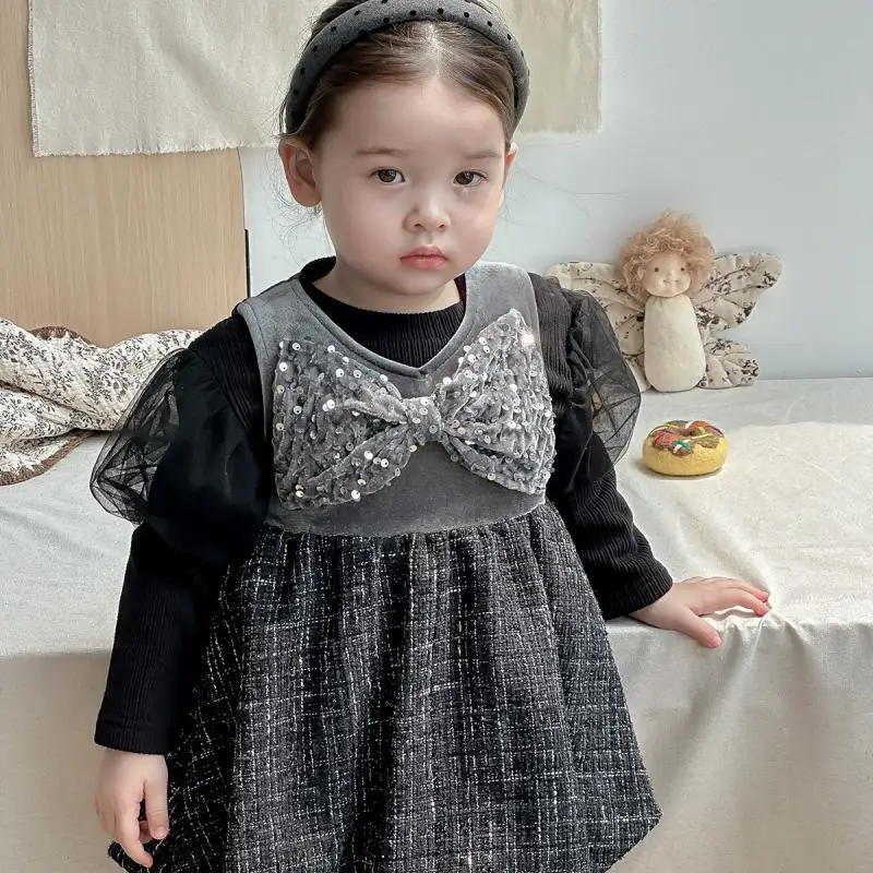 Baby Girl Black Bow Vest Dresses Girls Sisters Rompers Autumn Winter Sweet Dress 2024 Korean Infant Birthday Baptism Clothes