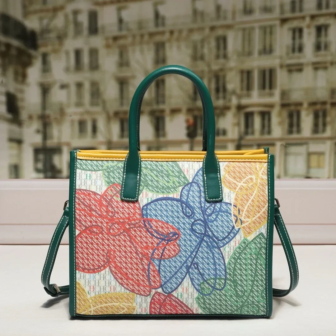 

Best Superstar Show Handbag For Women With Vintage Letter Logo Trendy Design Solid Color And Luxury