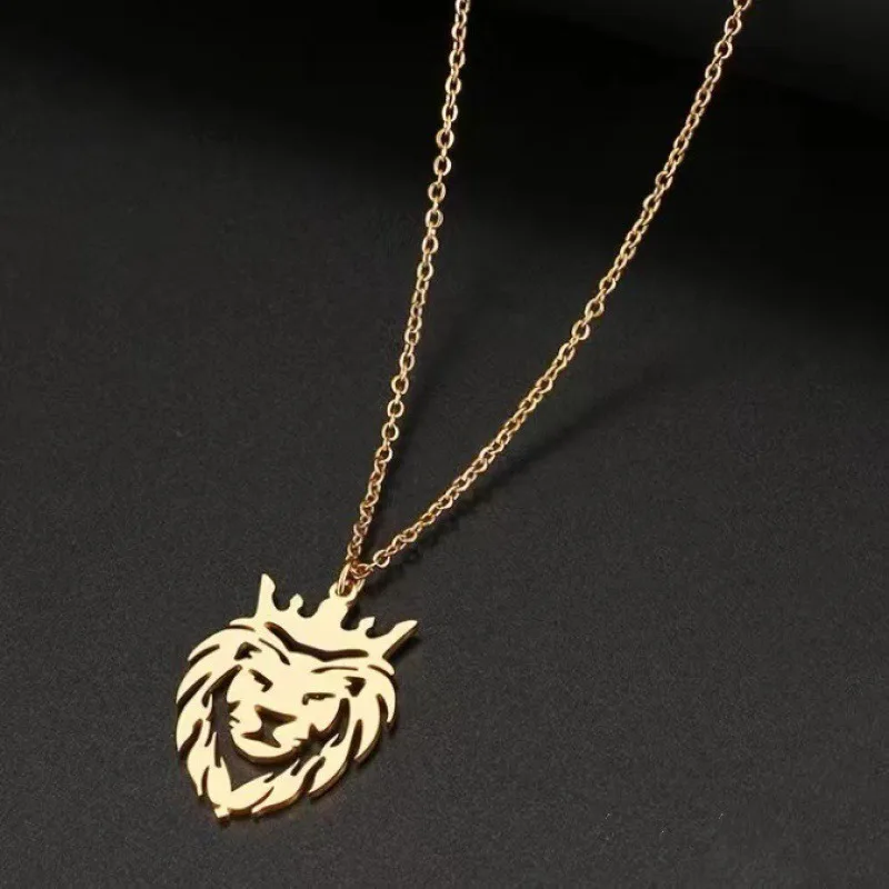 Disney The Lion King Cut-out Necklace Simba Men Women Necklaces Pendant Animated Film Derivative Peripherals Jewelry Party Gifts