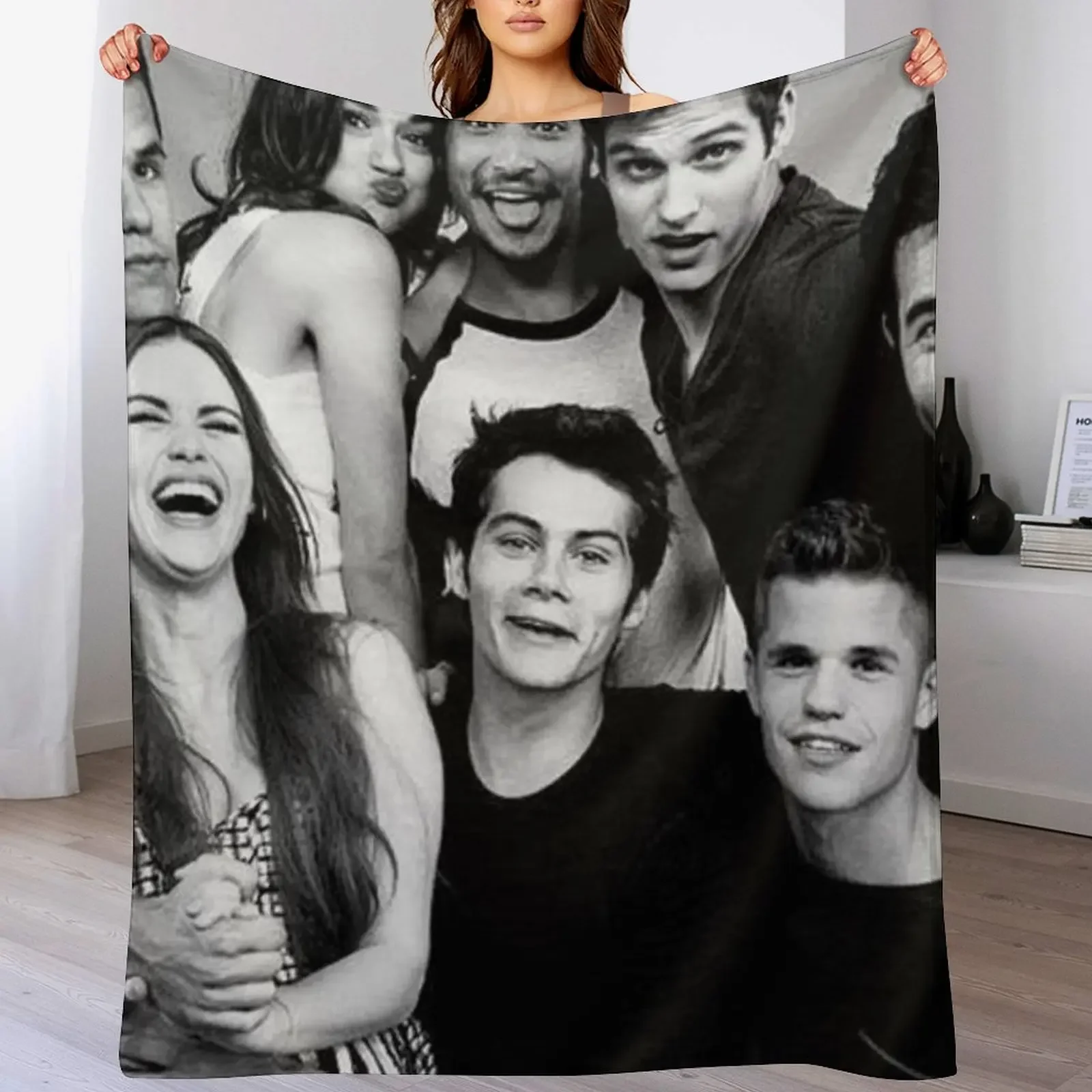 

teen wolf Throw Blanket All Season Lightweight Soft Blanket for Bed