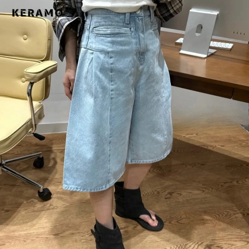 

Eclectic Oversized Y2K Denim Shorts Minimalist 2000s Street Retro High Waist Jeans Women Vintage Casual Trashy 2000s Emo Shorts