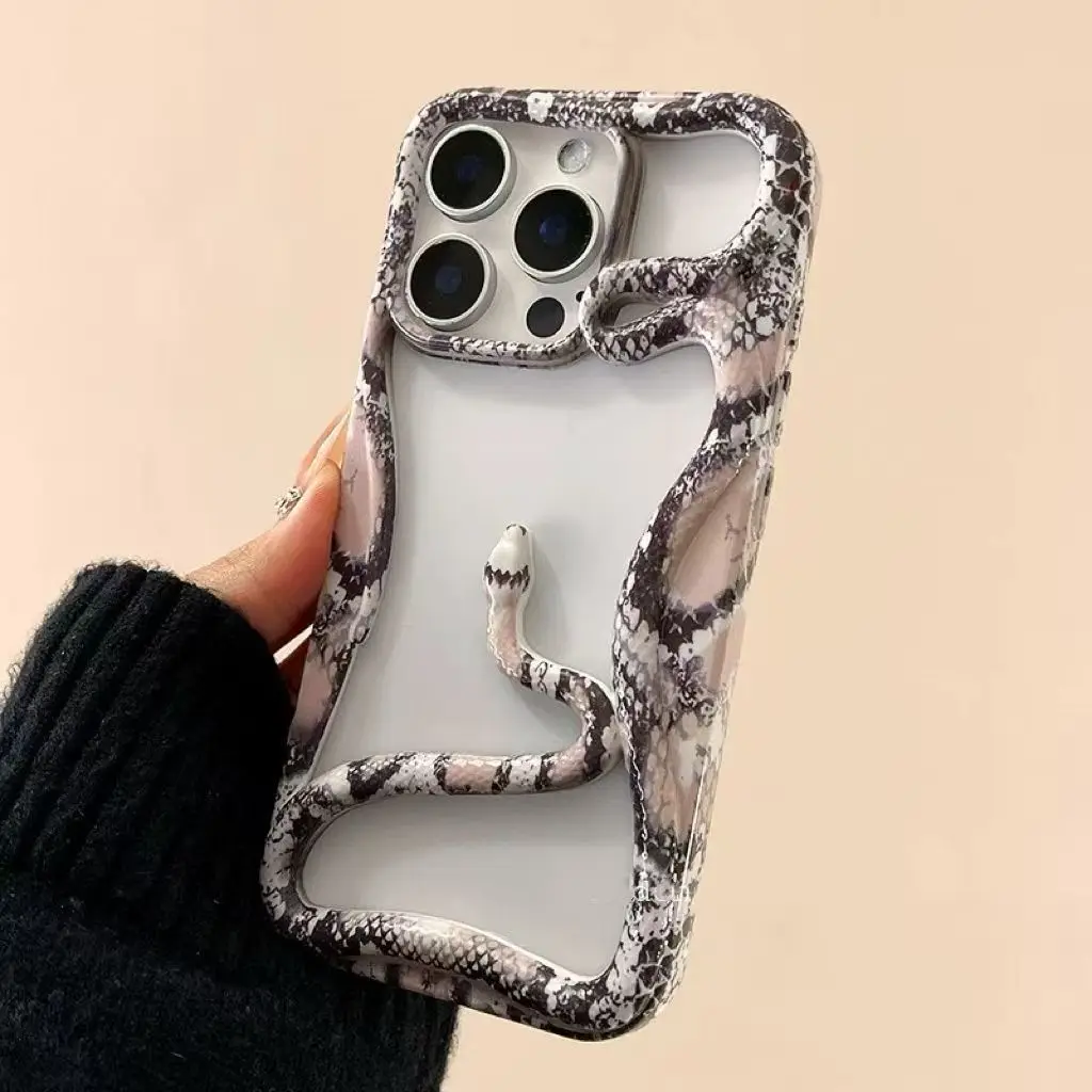 

3D Hollow Snake Pattern iPhone Case Leopard Print Shell Trendy Design for iPhone 16 14Pro 13 11 12Pro 13Promax 15Pro