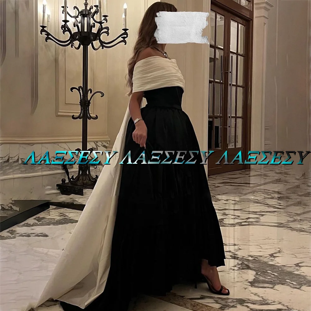 Saudi Arabia Evening Dresses Customized Off Shoulder Pleats Long Train Black Ivory Satin Dubai Women Prom Party Gowns