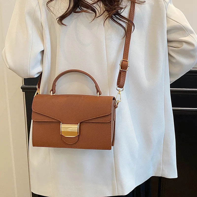 

Весенняя винтажная седельная сумка 2024, просторная с замком, весенняя винтажная сумка через плечо с замком, просторная