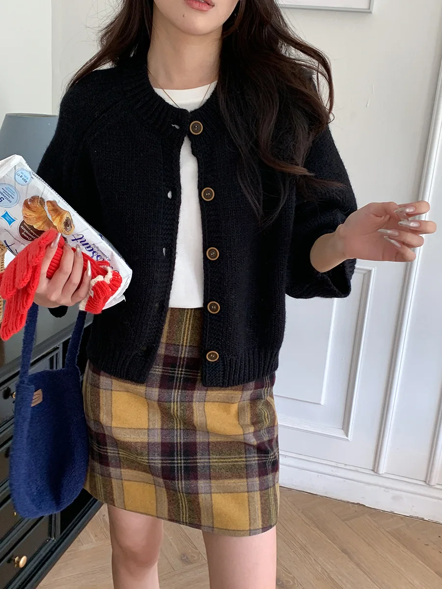 

Новый мягкий и ленивый шерстяной вязаный кардиган на раннюю осень.