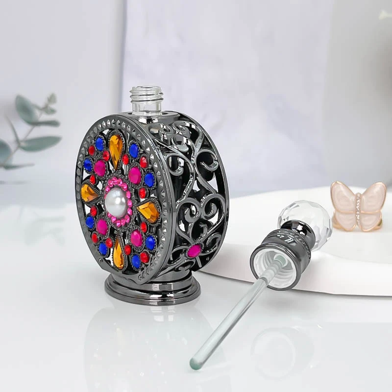 

12ML Perfume Bottle Metal Empty Bottle Essential Oil Perfume Dispensing Glass Bottle Luxury Gifts Travel Portable Perfume Bottle