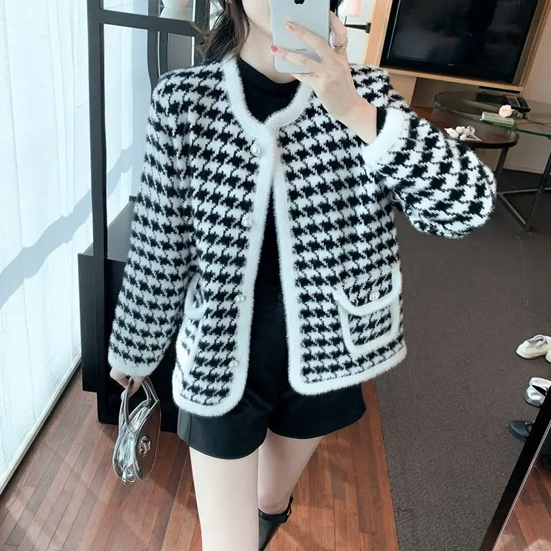 Spring New Qianniao Grid Cardigan 2023 Imitation Mink Fur Short Style Outwear Loose and Slimming Women Vintage All-match Sweater