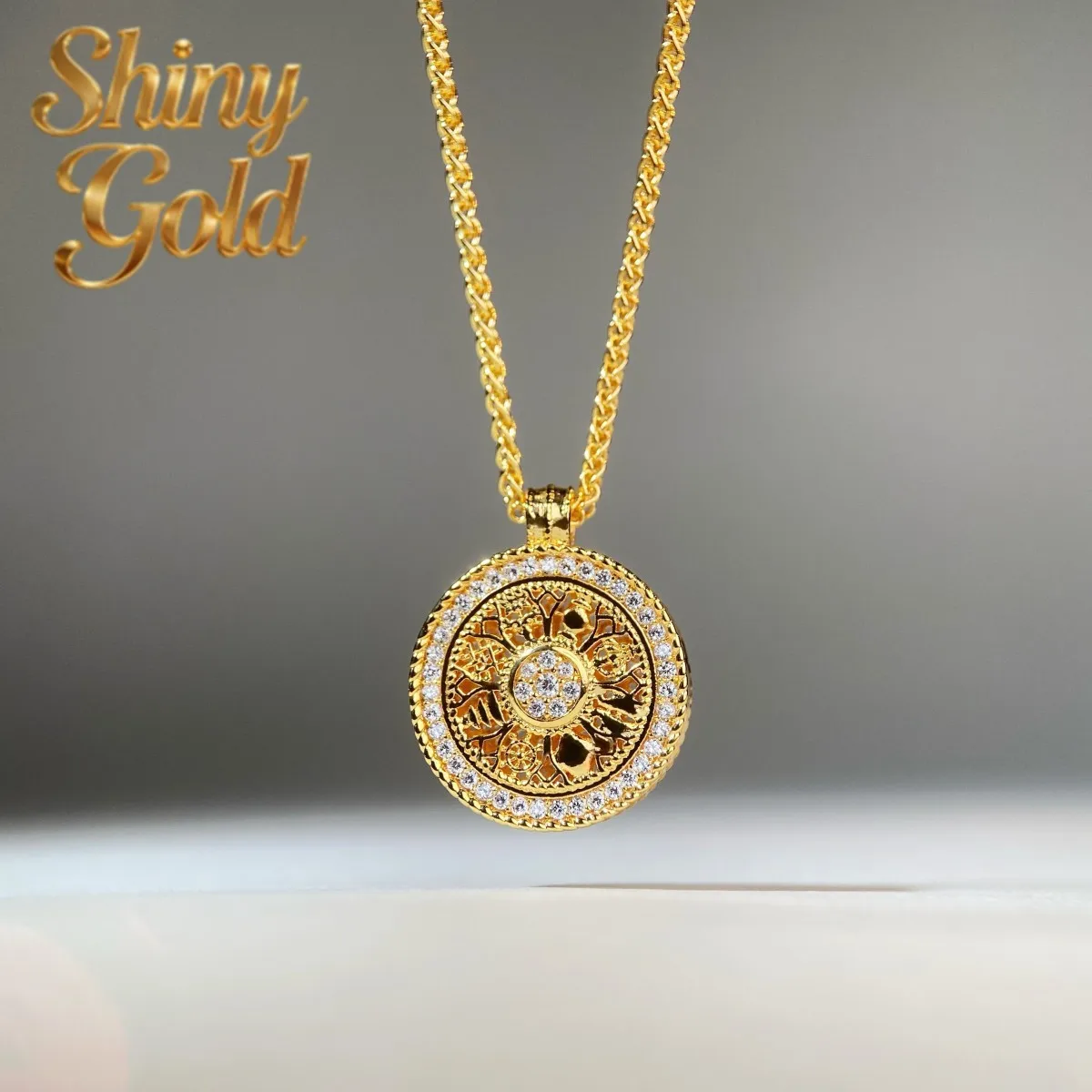 ShinyGold Luxury 100% Real 18k Gold Men's And Women's Antique Gold Turning Compasses Pendant Necklace