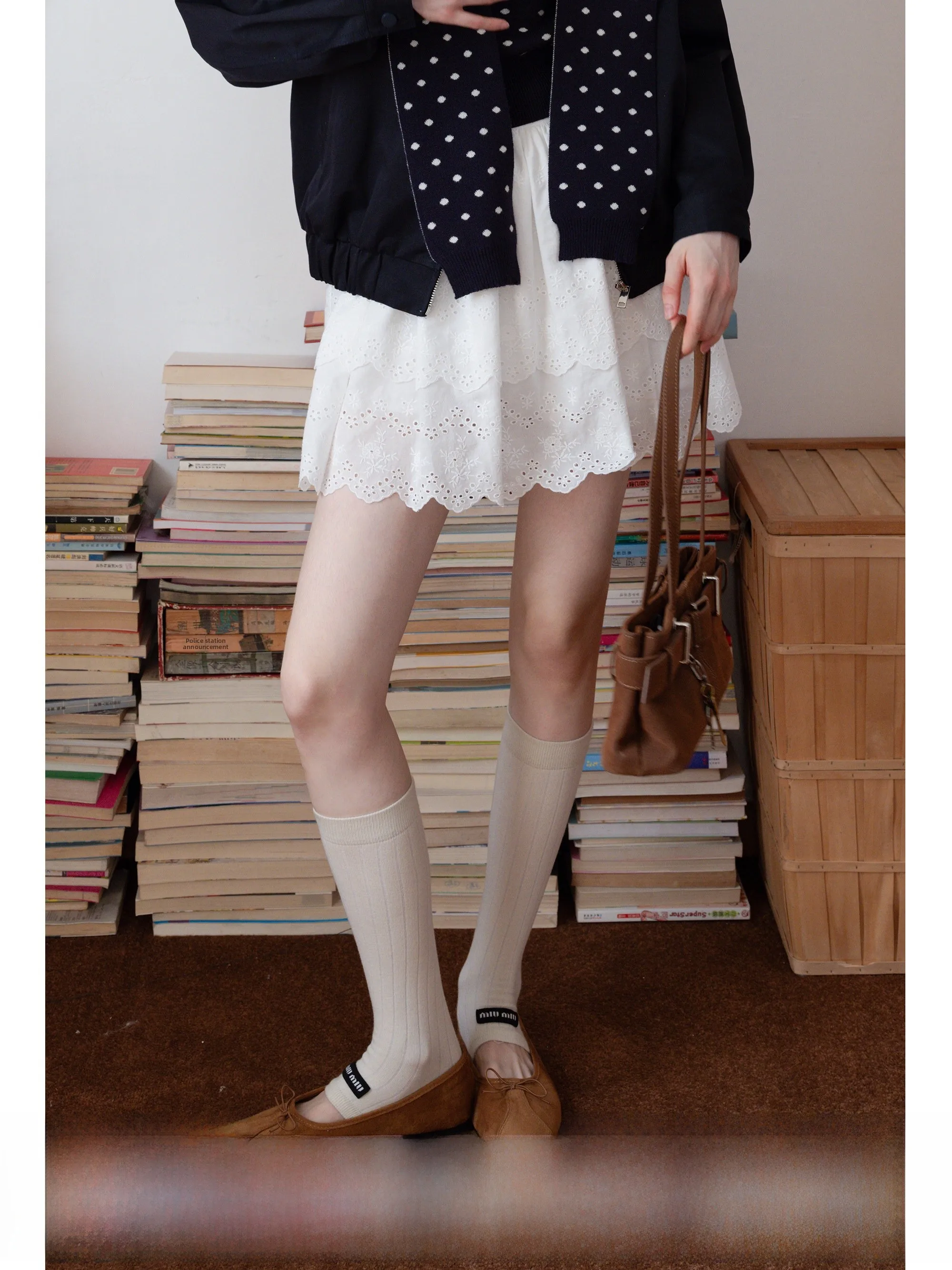 

Белая эластичная юбка А-силуэта с вышивкой, корейский стиль, с завышенной талией, утягивающая, многоярусная, французский стиль, хлопковая, повседневная, на каждый день