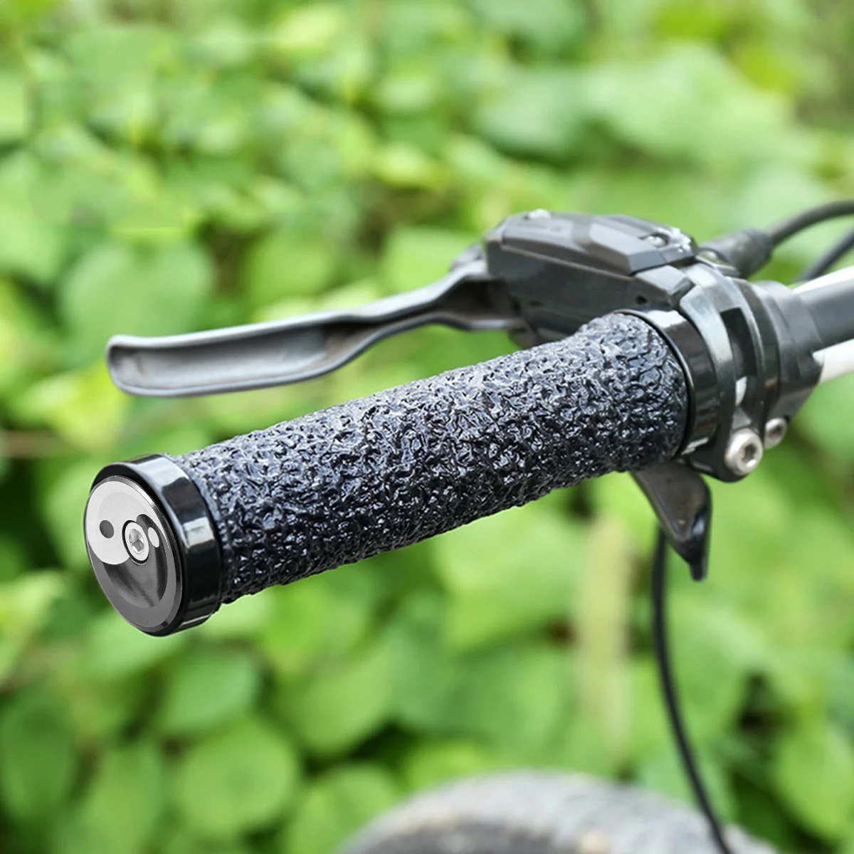 

1Pair Bike Handlebar End Plugs Aluminum Alloy Durable Black Handlebar Caps Replacement Expandable Insert Easy to Install