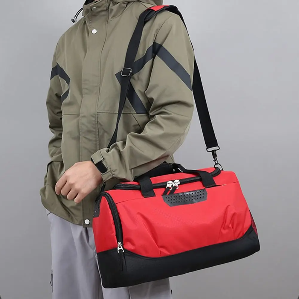 

Large Capacity Travel Duffel Bag Waterproof Dustproof Travel Luggage Handbag Portable Lightweight Sports Fitness Bag