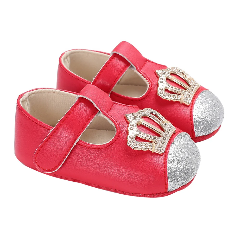 1 زوج طفلة ستار Prewalker المضادة للانزلاق الرضع وحيد الأحذية الأحمر 12 سنتيمتر لينة الدافئة مريحة عدم الانزلاق كتم هدية عملية للطفل