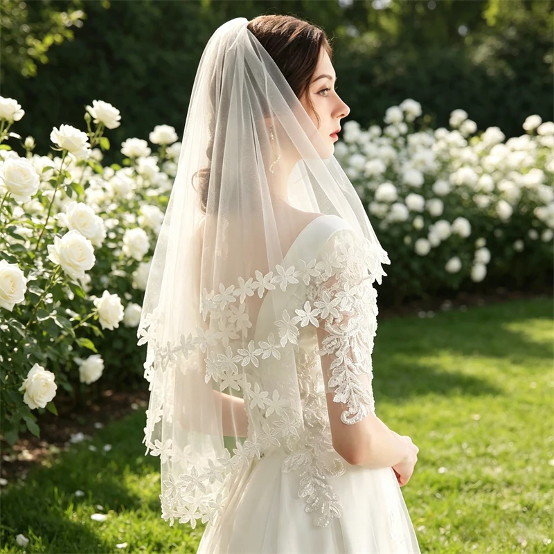 

White Pearl Bridal Veil Elegant Double Layered Lace Applique Veil with Metal Hair Comb Moderno Wedding Dress Accessories Women's