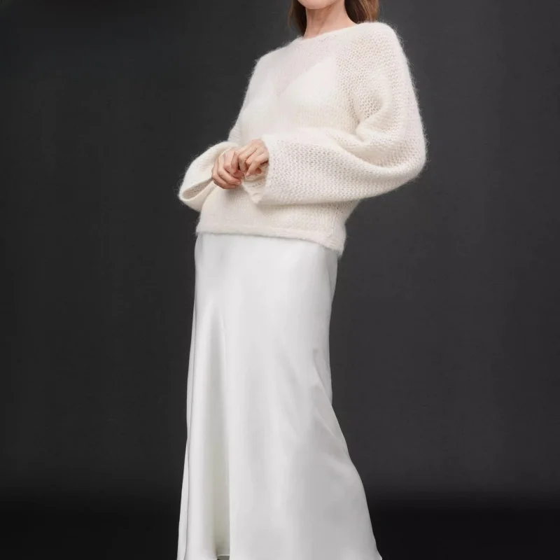 

New 2025 Autumn Women's Simple Soft round Ne Long Sve Knitted Sweater Lazy Sle Comfortable Loose Fit Color Crew ...