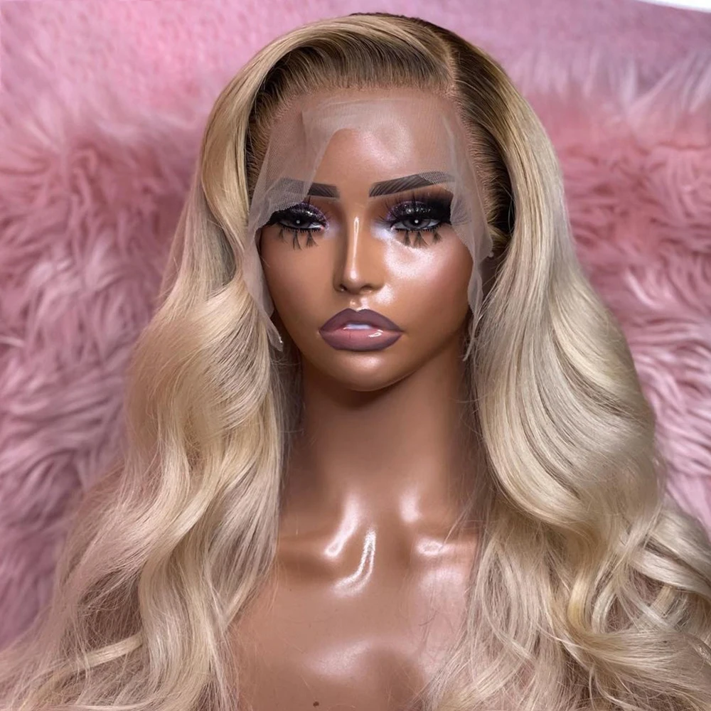 Suave 26 pulgadas Ombre 613 Rubio onda del cuerpo 180 densidad larga sin pegamento peluca con malla frontal para mujeres negras con pelo de bebé prearrancado diario