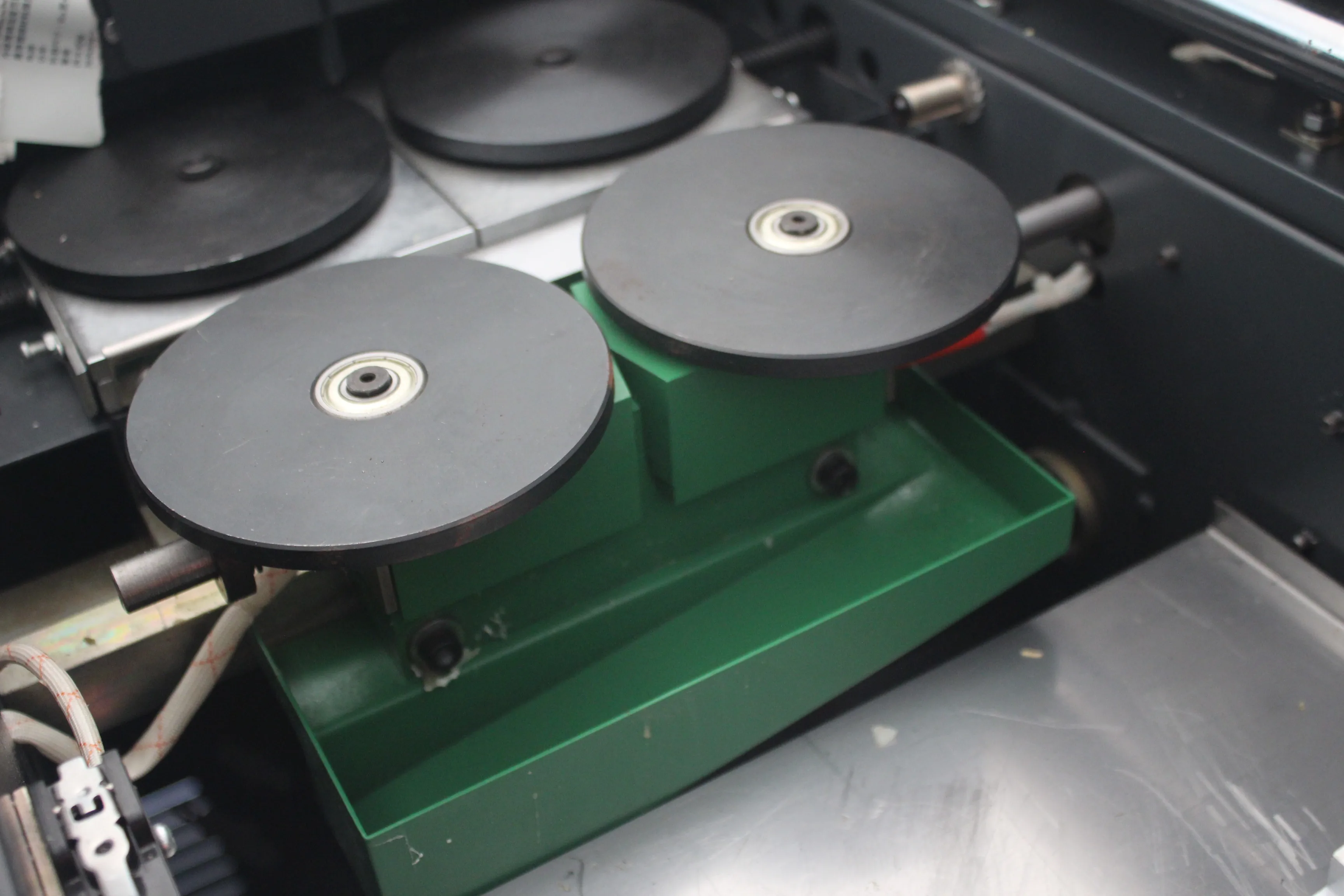 Rilegatrice automatica per libri A4 Raccoglitore per colla perfetta PUR da 330 mm