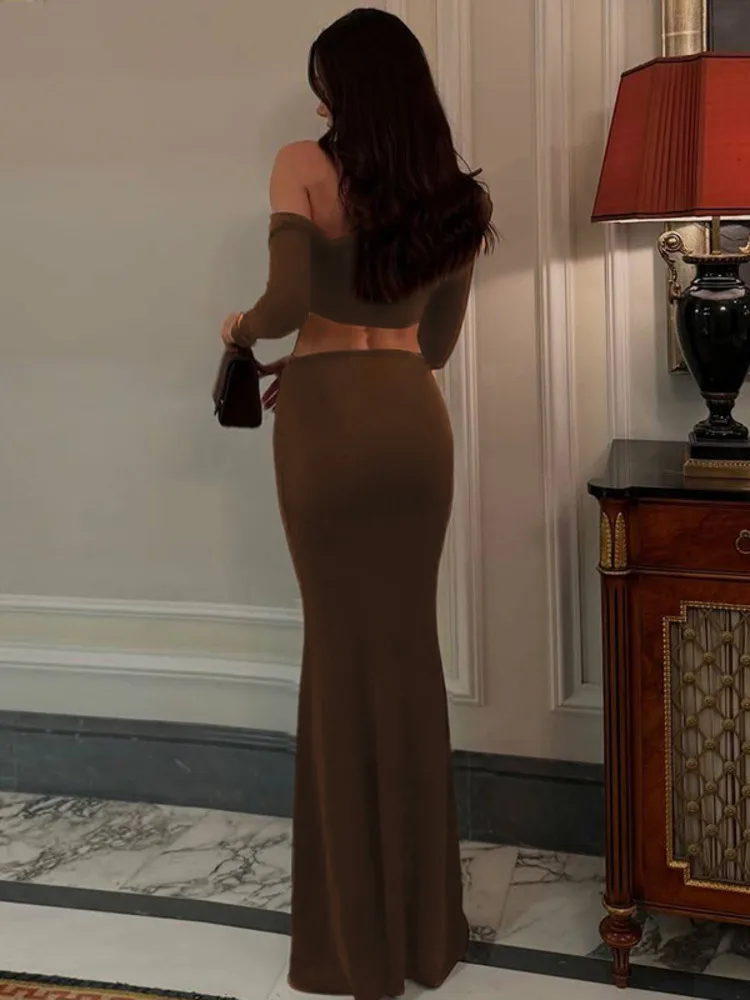 Mozision Fashion Brown قطعتين مجموعة المرأة يميل الكتف كم طويل تي شيرت وتنورة ماكسي مطابقة مجموعات فستان أنيق
