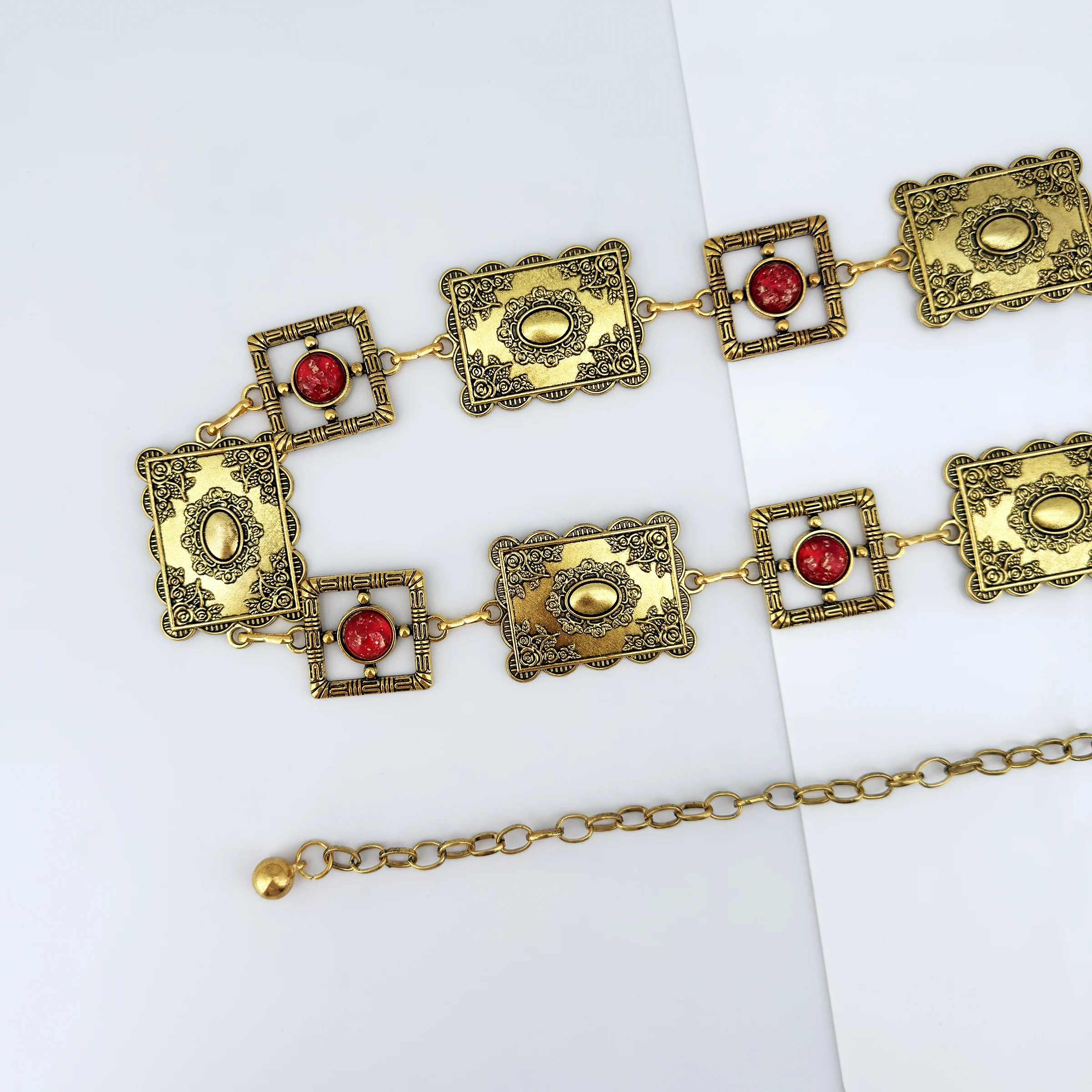 1 Stück Taillenkette im Bohemian-Stil mit bunten Punkten und geometrischem Hohlmuster aus Zinklegierung für Damen, einzigartiges Kleidungsaccessoire mit High-End-Feeling – Detail 6