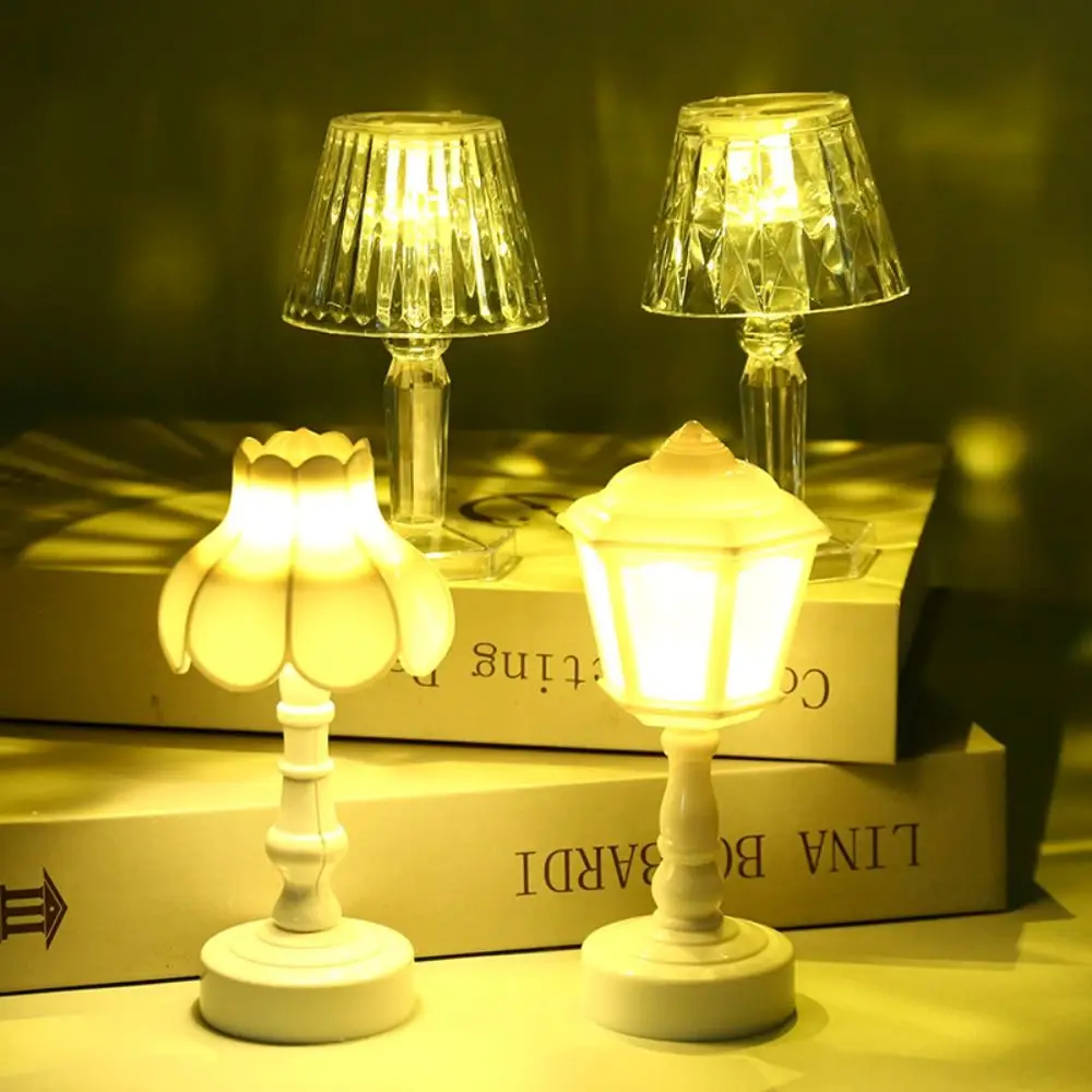 Bedroom Supplies Retro LED Desk Lamp Lotus Shape Mini Reflection Atmosphere Lamp Creative Portable Table Lamp Wedding Birthday
