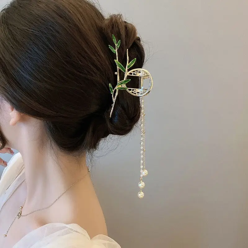 

Female Exquisite 2025 New Chinese Style Headwear Women Alloy Tassels Grab Hair Clip Hair Claw Hairpins Hanfu Hair Accessories