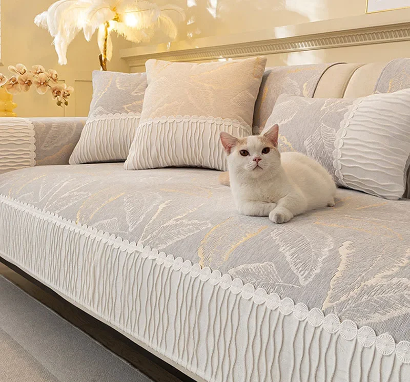 High-Quality Leaves Printed Chenille Sofa Cover Luxury Anti Cat Scratch Non-Slip Cushion Exquisite Home Decor for Four Seasons