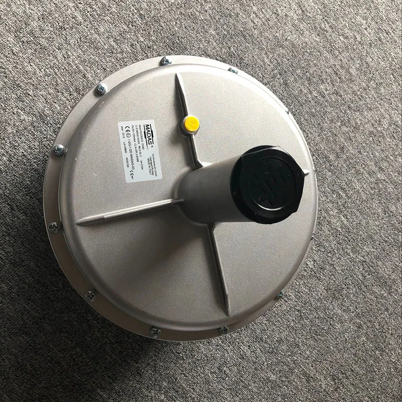 عقوبة واحدة وهمية عشرة إيطالية MADAS Madas RG/2MCS DN80 صمام تخفيض ضغط الغاز أصلي أصلي