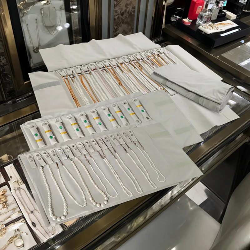 

Portable Jewelry Storage Bag Grey Velvet Fabric Necklace Ring Display Organizer Travel Convenient Case for Exhibitions