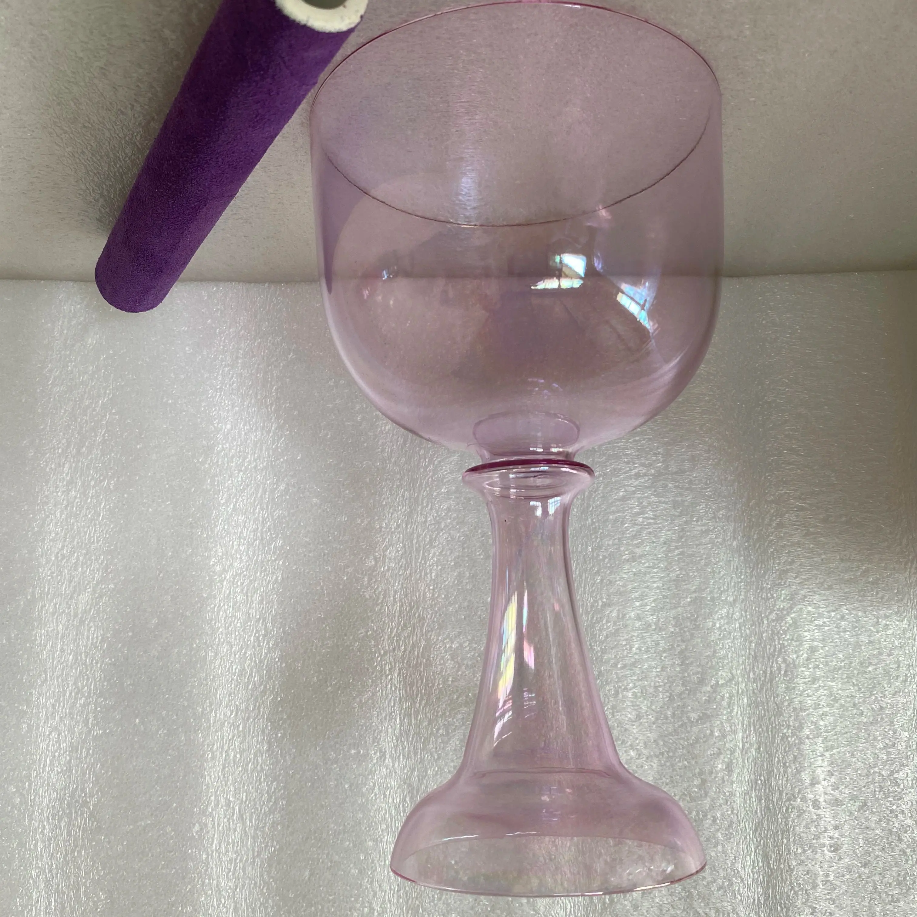 ثالث أوكتاف بي نوت كراون شقرا درجة مثالية ماجيك كريستال بنفسجي يغني العقيق و 99.99% كوارتز الكأس 432 هرتز لشفاء الصوت. #1