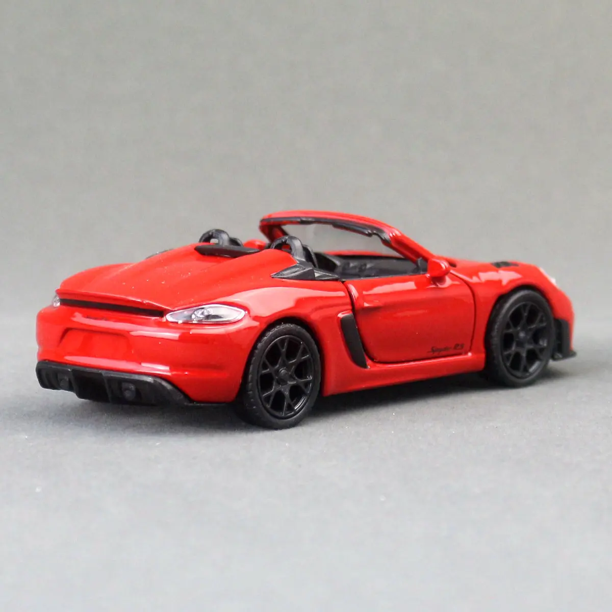 نموذج سيارة بورش 718 سبايدر آر إس الرياضية من ويلي بمقياس 1:36، نموذج سيارة سباق معدني مصبوب، مجموعة محاكاة للسيارات، هدايا للأطفال