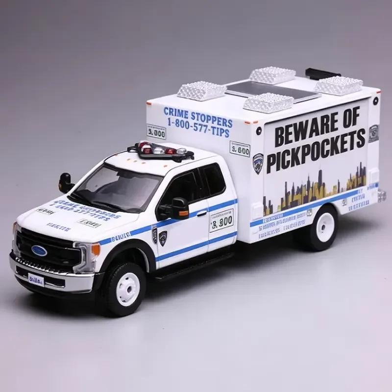 for 596 1/64 F550 Super Duty Alloy Police Car Model Detailed Simulation Static Display Desktop Ornament Collectible Gift Toy