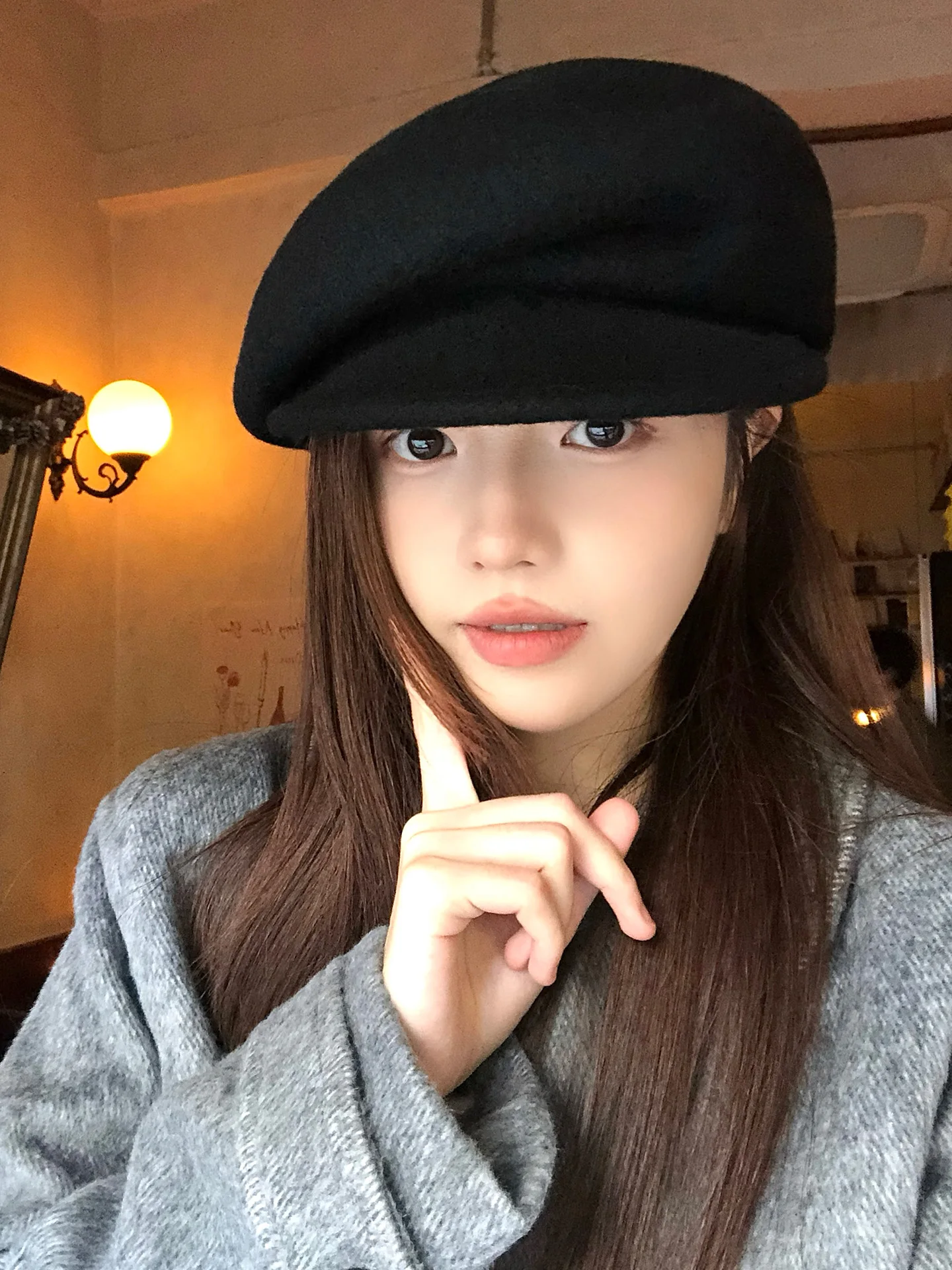 Elegant Retro Black Woolen Beret Hat Women's Winter 2026 New British Style Face Slimming Eight Corner Newsboy Cap