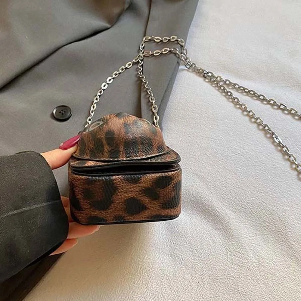 Elegant Heterochromia Eyes Cat Handbag Anti-splash Water Magnetic Buckle Chain Cat Head Pouch Vintage Leather