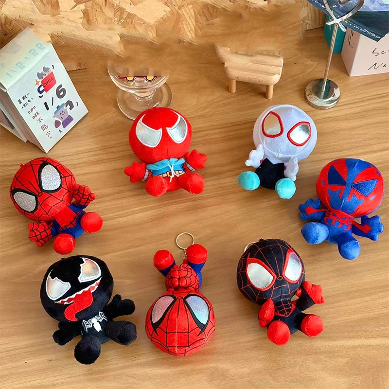 Hot Toys Cute and Cute Spider Man Doll Pendant Cartoon Inverted Ghost Spider Doll Pendant Bag Keychain