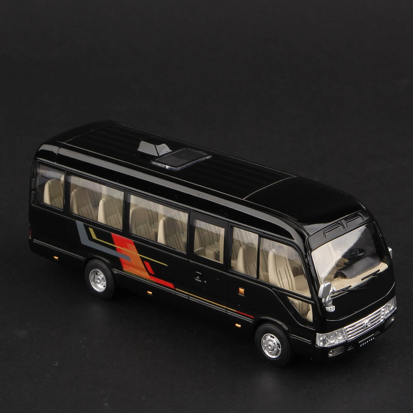Model Miniatură Mașină Toyota Coaster Die-Cast - alternate angle