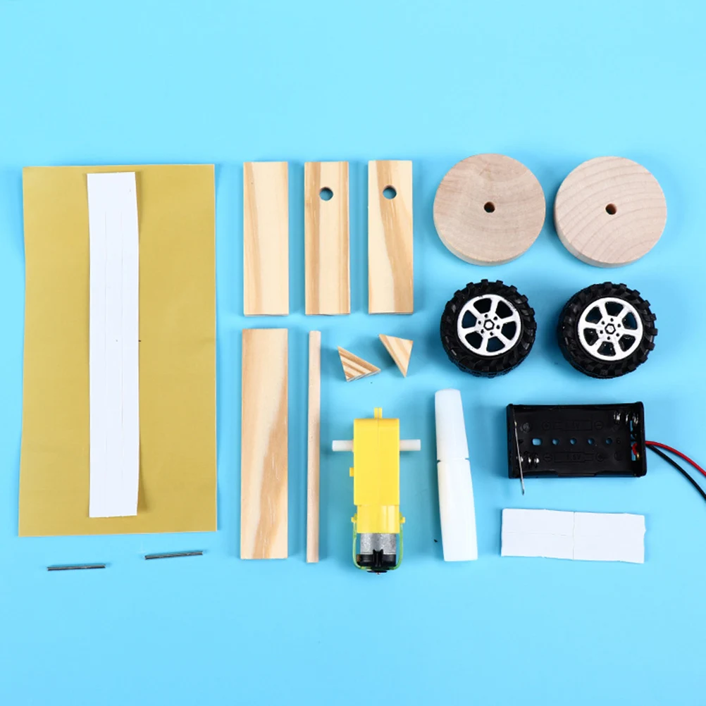 

DIY Toy Handmade Educational Wooden Car Assembly Assembled Technology