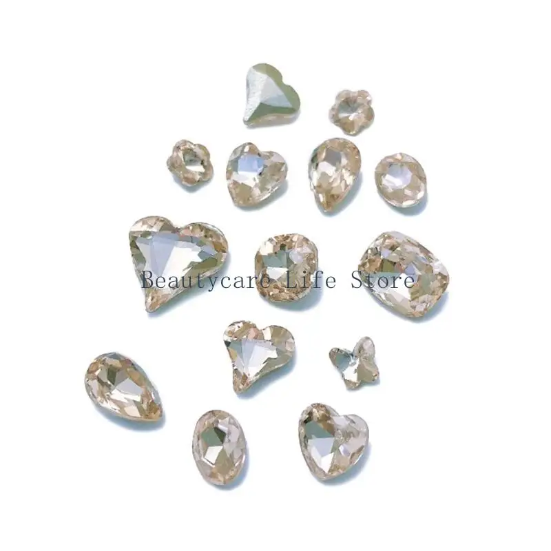 

652C Pack of 30 Elegant Rhinestones 3D Nail Art Crystal Rhinestones Nail Tips Decorations Crystal 3D Nails Charm Manicure