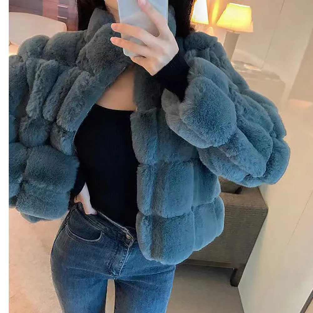 Temperament Plaid Imitation Rabbit Fur Warm Coat Female 2024 New Fashion Autumn And Winter Joker Slim Plush Fur Coat Female Tide