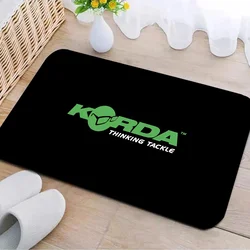 1pc Korda Tackle Logo tappetino zerbini tappetino per la casa tappetino per piedi tappetini assorbenti per il bagno tappetini antiscivolo decorazioni per la casa