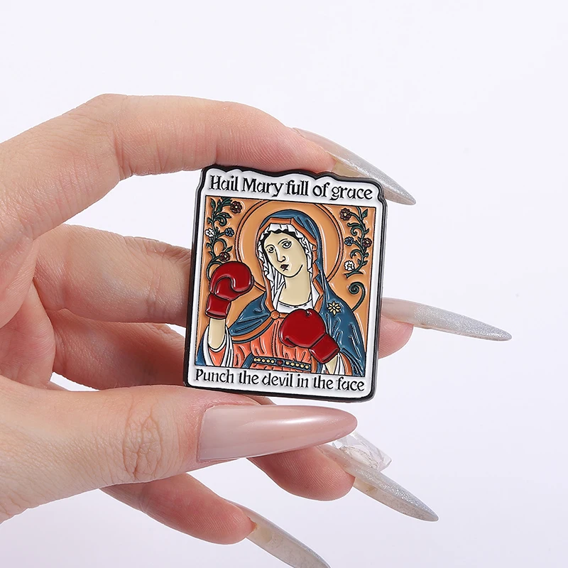 الكرتون الملاكمة المينا دبابيس الإبداعية حائل مريم مليئة نعمة لكمة الشيطان في الوجه شارة التلبيب دبابيس مجوهرات صديق هدية #5