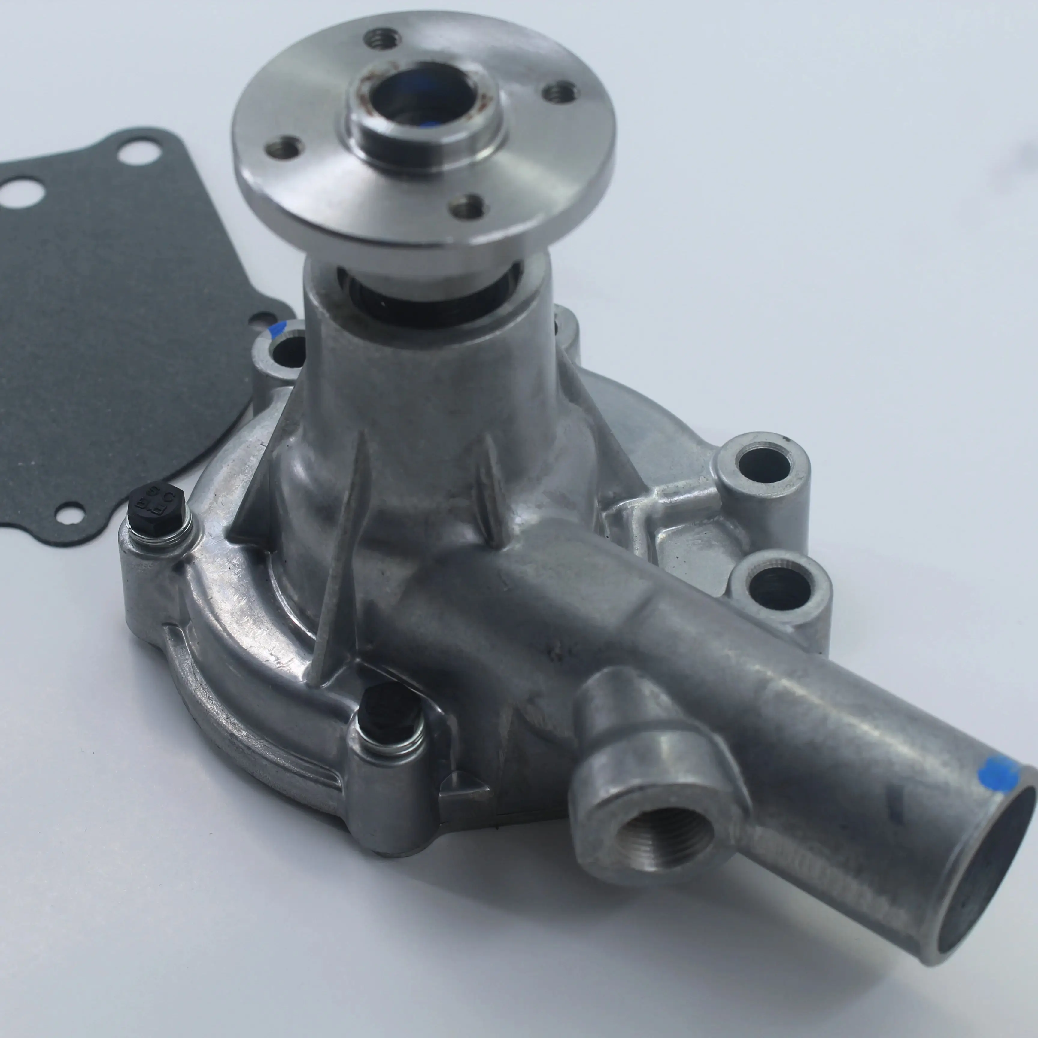 

246-3055 195-8455 199-2240 272-0463 Water Pump With Gasket for CAT E302.5C E302.5CR E303CR E304CR E305CR